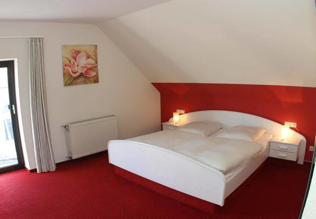 Landhotel Imhof Neuhof  Dış mekan fotoğraf